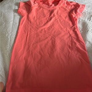 Lululemon Coral Top